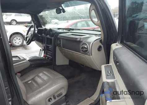 2003 Hummer H2 z USA, uszkodzony, nr VIN 5GRGN23U53H136686